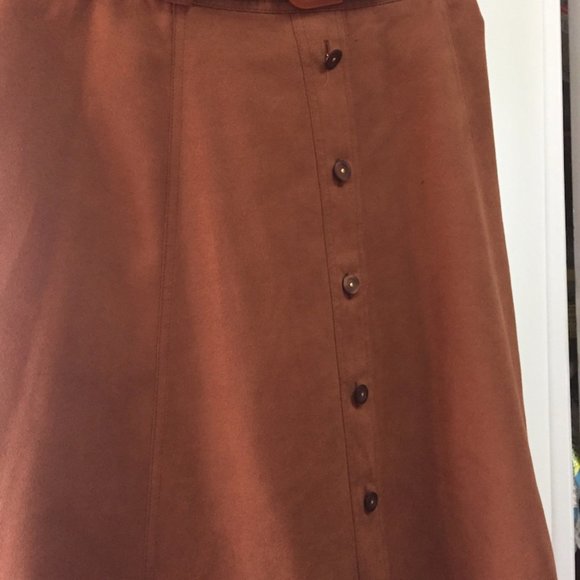 fully lined suede finish skirt - Picture 7 of 7